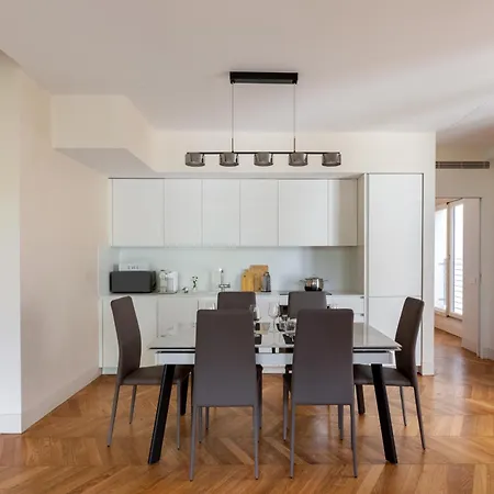 Luxury Apartment